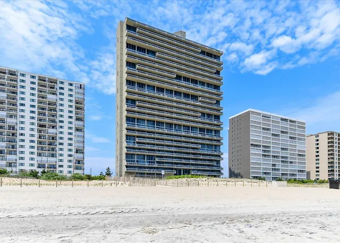 Century One-2 Bedroom Ocean Oasis With Indoor Pool! Ocean City